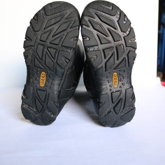 KEEN Silverton Black Leather Tall Winter Waterproof Boots Women's 7.5 Winter - Picture 12 of 13